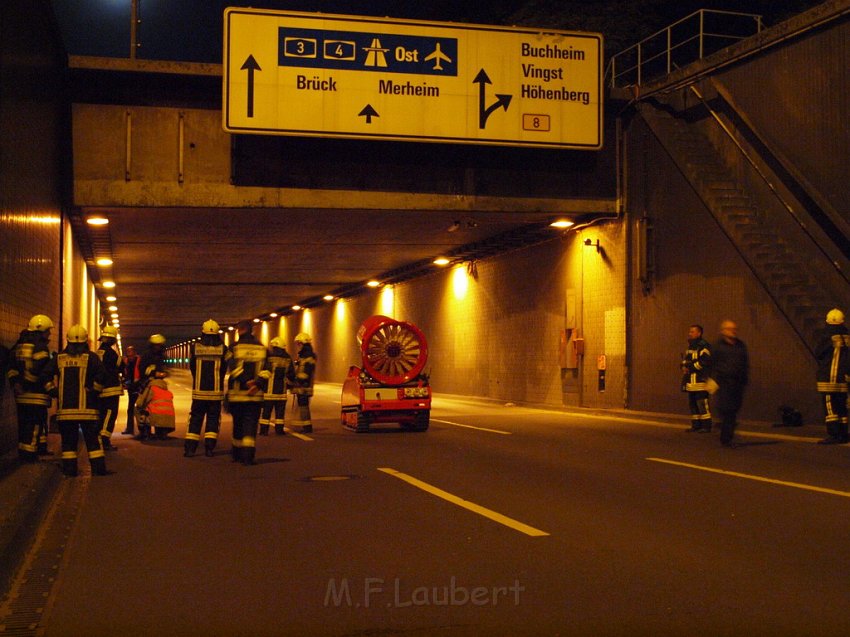 BF Koeln Tunneluebung Koeln Kalk Solingerstr und Germaniastr P139.JPG